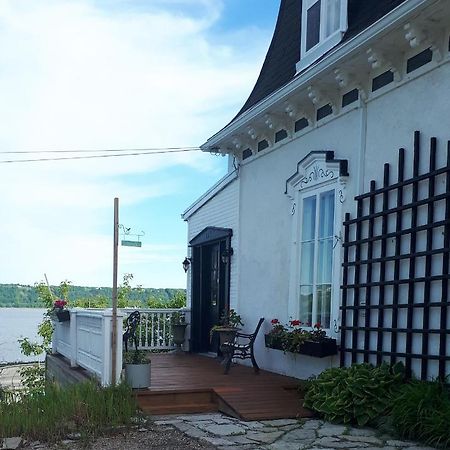 Auberge Le Petit Sejour Chateau Richer Exterior photo
