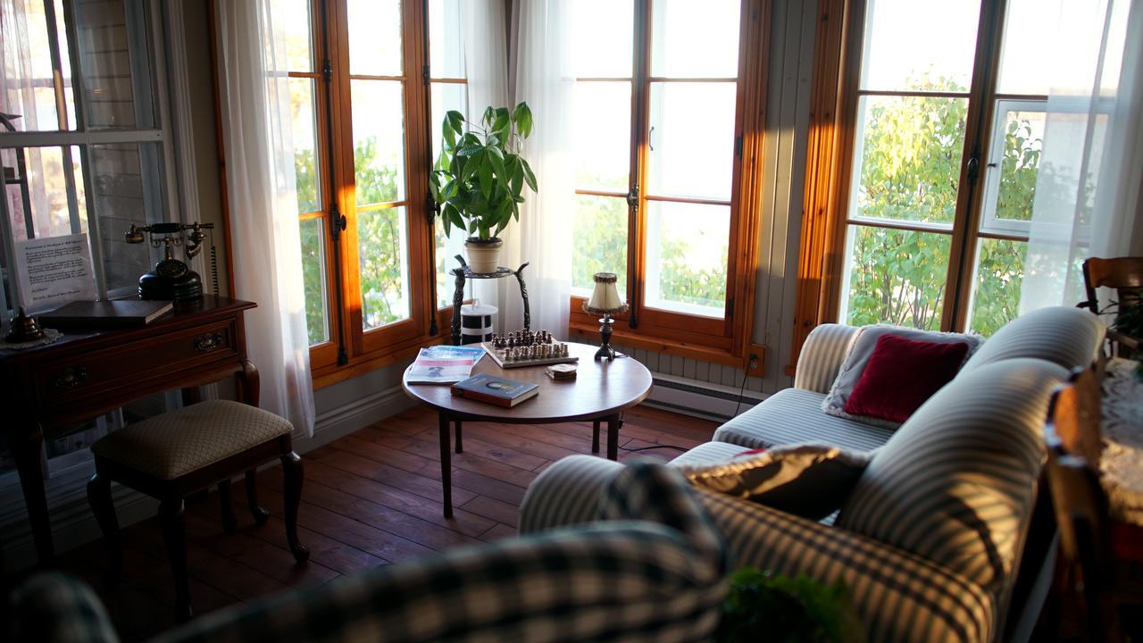 Auberge Le Petit Sejour Chateau Richer Exterior photo